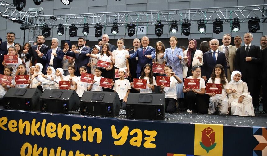 Gaziantep'te TÜGVA Yaz Okulu'nda renkli kapanış