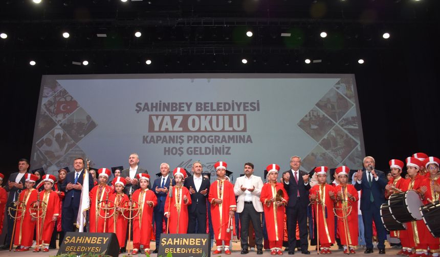 ŞAHİNBEY’DE MEZUNİYET COŞKUSU