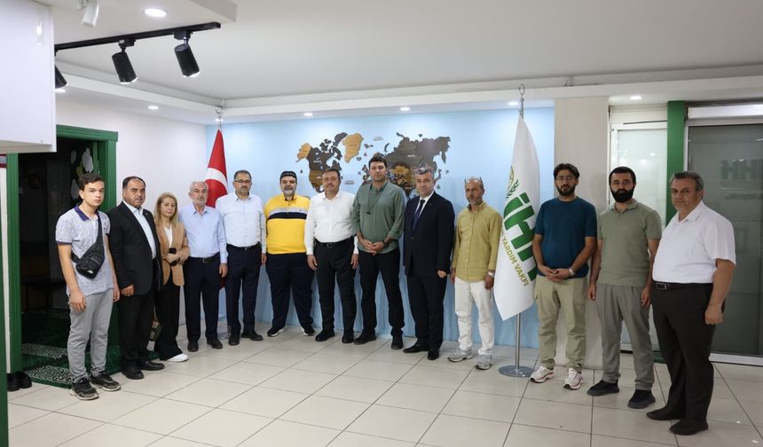 AK Parti Gaziantep Teşkilatından STK'lara Ziyaret Turu