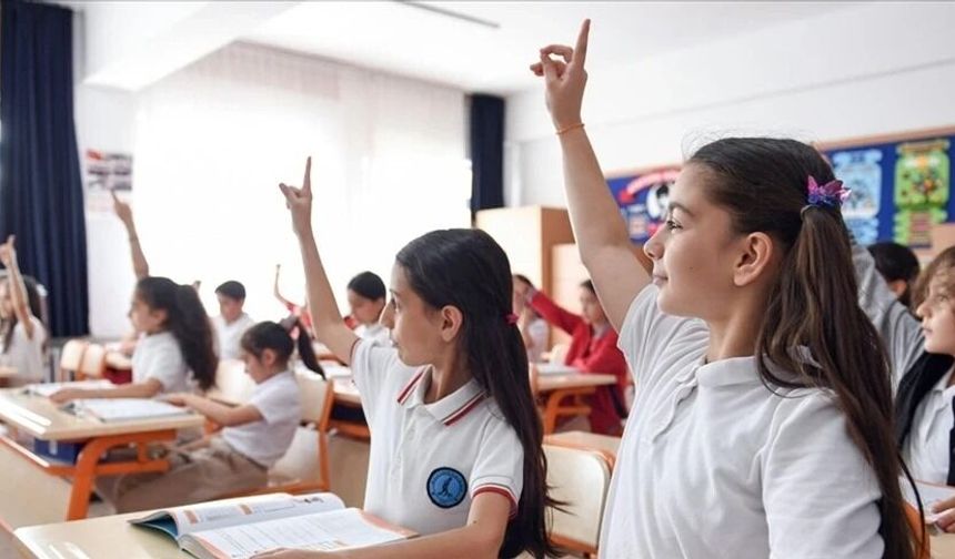 Okulların Açılacağı Tarih Belli Oldu! İşte 2026-2027 MEB Eğitim Takvimi