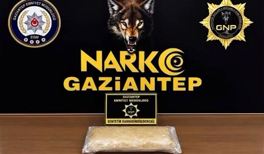 Gaziantep'te 2 araçta u*uşturucu hammaddesi ele geçirildi