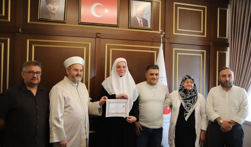 Tatil İçin Geldiği Gaziantep’te Müslüman Oldu