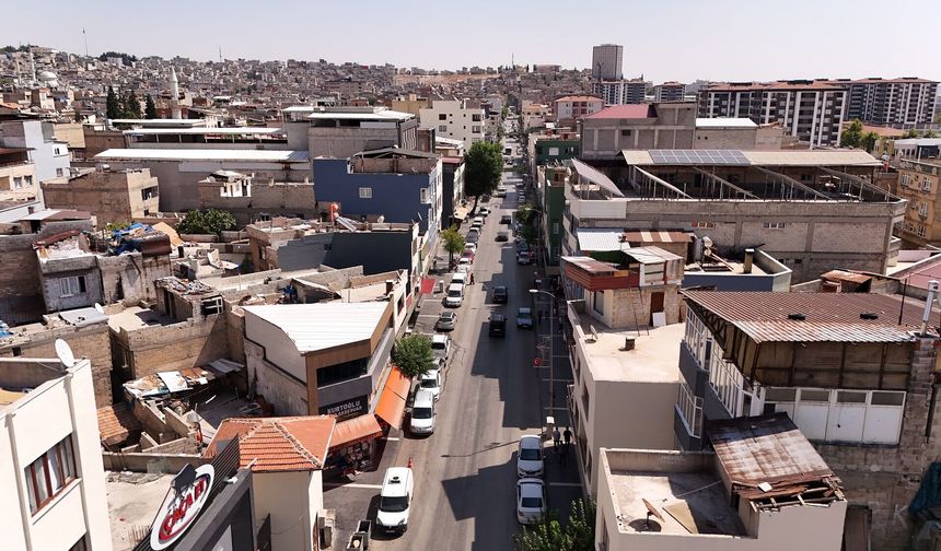 BÜYÜKŞEHİR’DEN KENTİN ANA CADDELERİNE YENİLİK