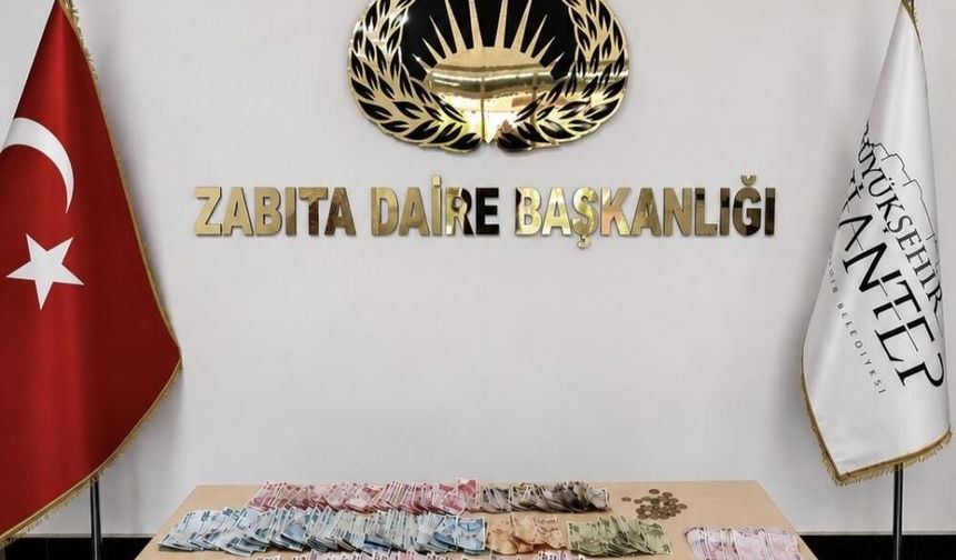 Gaziantep'te kadın dilencinin üzerinden 64 bin TL çıktı