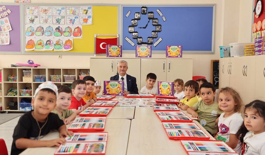 Şahinbey’de Öğrencilere Eğitim Desteği