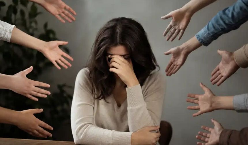 Özgüveninizi Sessizce Tüketen 7 Alışkanlık