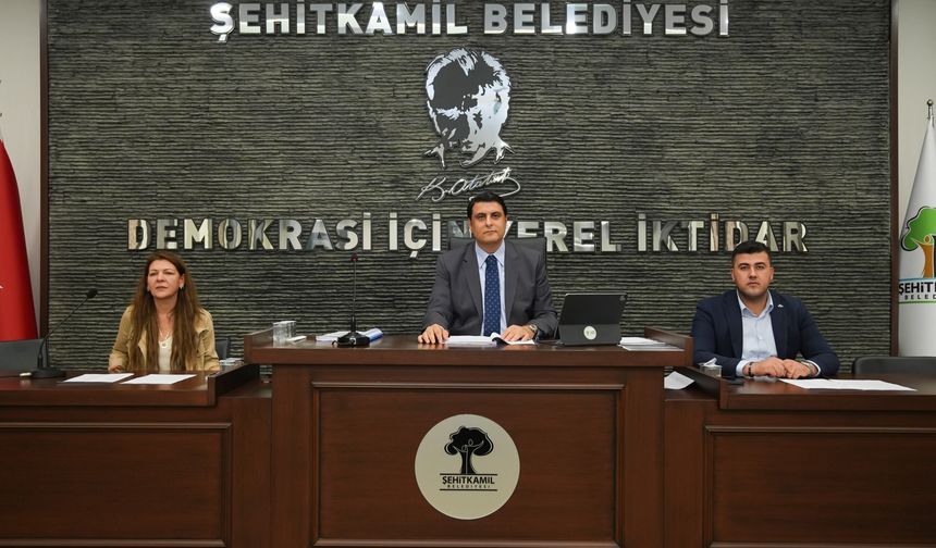 ŞEHİTKAMİL BELEDİYESİ EKİM AYI MECLİS TOPLANTISI YAPILDI