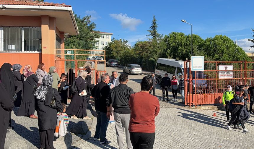 Başakşehir'de orta okulda bıçaklı saldırı