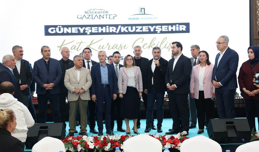 Gaziantep Büyükşehir’den muhtarlara destek sürüyor