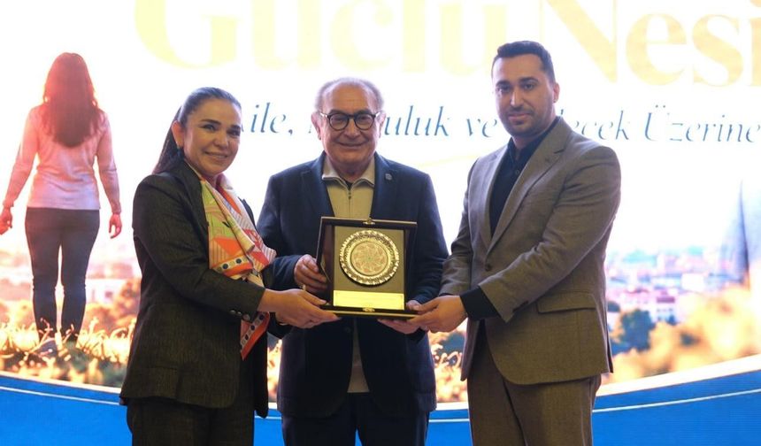 Prof Dr. Nevzat Tarhan, MÜSİAD Gaziantep Şubesi’nde