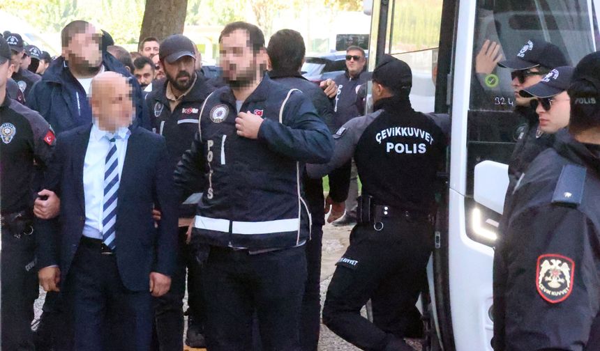 Milas Belediyesi'ne operasyon şüphelileri adliyeye sevk edildi