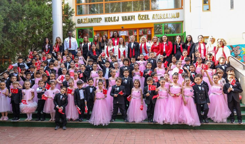 103. yıl gururu GKV'liler kortej ve gösterilerle kutlandı