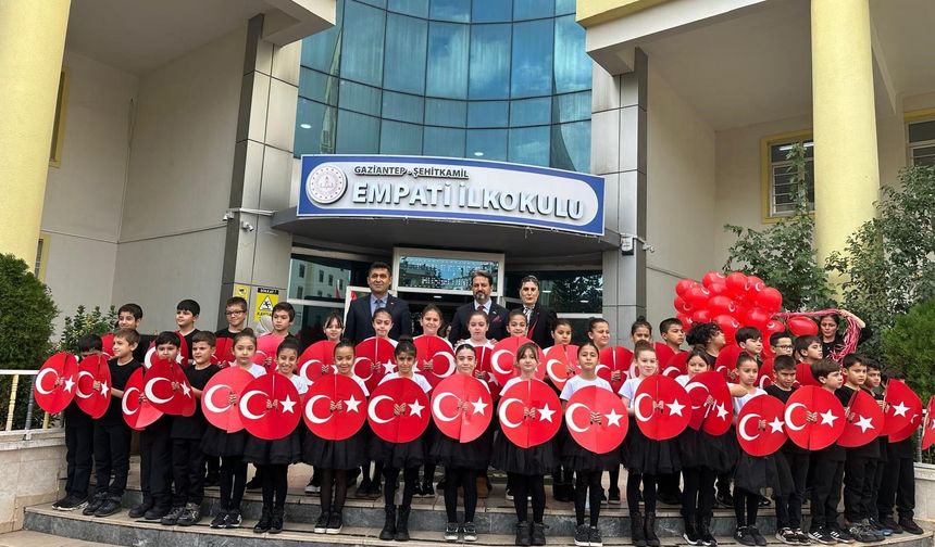 Şehitkamil Empati İlkokulu’nda 29 Ekim coşkusu
