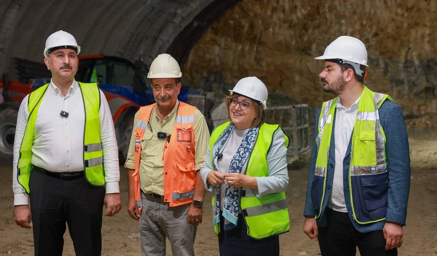 Gaziantep’in Dev Tünel Projesinde Çalışmalar Yarıyı Aştı