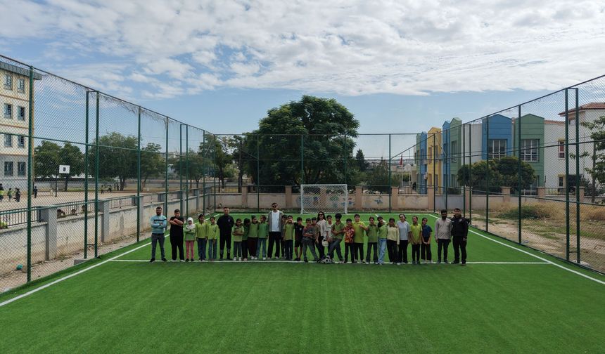 Öğrenciler istedi, Ali Doğan yaptı