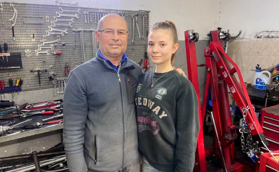 Sanayinin 17 yaşındaki oto tamircisi kadın ustası