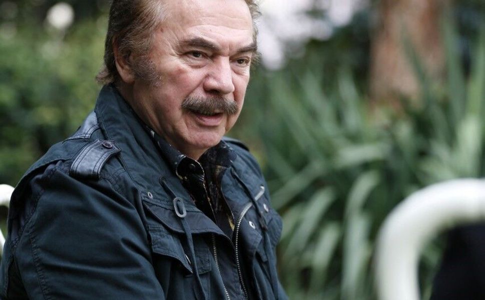 Usta sanatçı Orhan Gencebay, hastanede tedavi altında