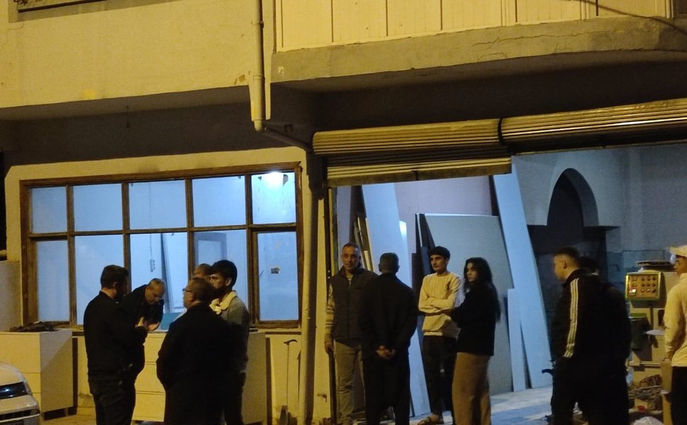 İş yerinde silahlı kavga: 2 yaralı