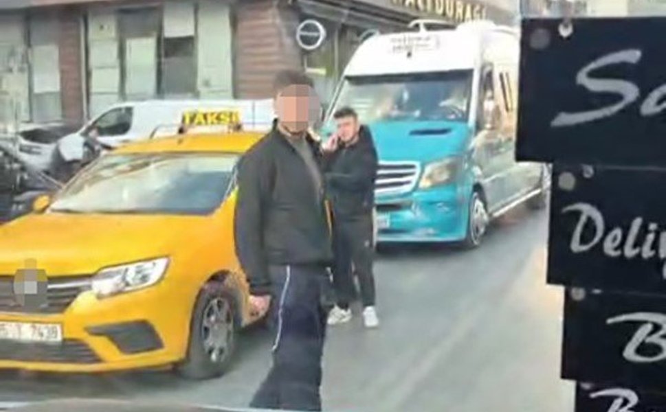 Minibüste t*ciz iddiası bıçaklı gerginliğe dönüştü