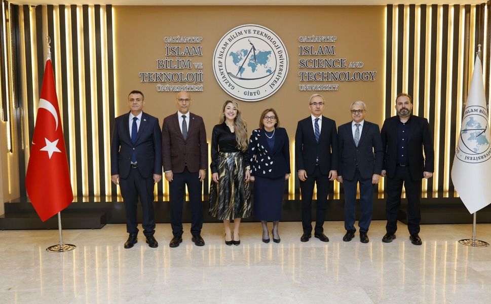 GİBTÜ’DE “GELECEĞİ İNŞA EDEN KADINLAR” BULUŞMASI