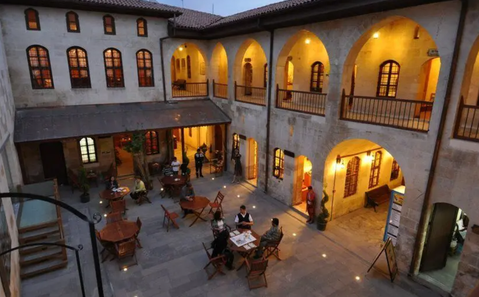 Gaziantep’te Nerede Kalınır? En İyi Konaklama Bölgeleri ve Bütçe İpuçları