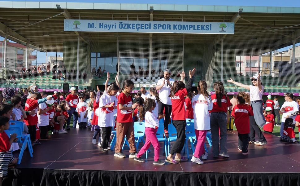 ŞEHİTKAMİL’DE “SPOR ŞENLİĞİ”NE YOĞUN İLGİ