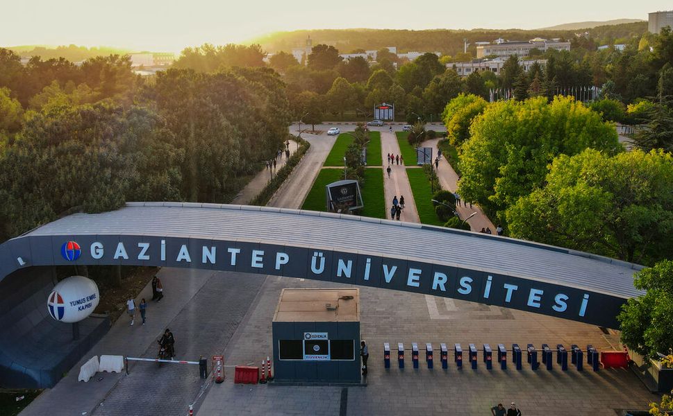 Prof. Dr. Ali Gür’den Gaziantep Üniversitesi İçin Dikkat Çeken Paylaşım: “GAÜN Neden Listede Yok?”