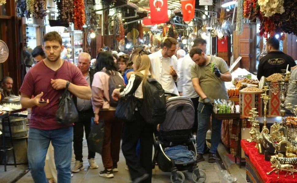 Gaziantep'te tarihi çarşılarda Kurban Bayramı hareketliliği başladı