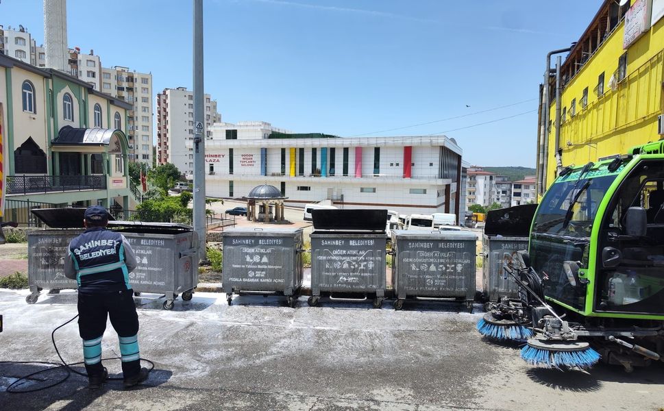 Şahinbey temizlik ekipleri bayram boyunca görevdeydi