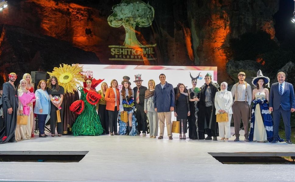 Dülük Antik Kenti, 'Moda Tasarım Haftası' defilesine ev sahipliği yaptı
