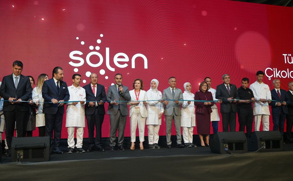 Bakan Kacır: "Küresel ölçekte yaşanan dönüşümden güçlenerek çıkmayı başardık"