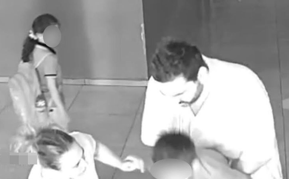 Öğretmen, heimlich manevrası ile öğrencisinin hayatını kurtardı