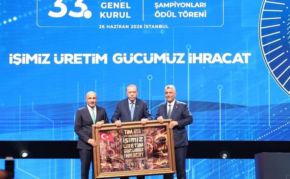 Cumhurbaşkanı Erdoğan’a verilen tarihi tablo Gaziantep’te dokundu