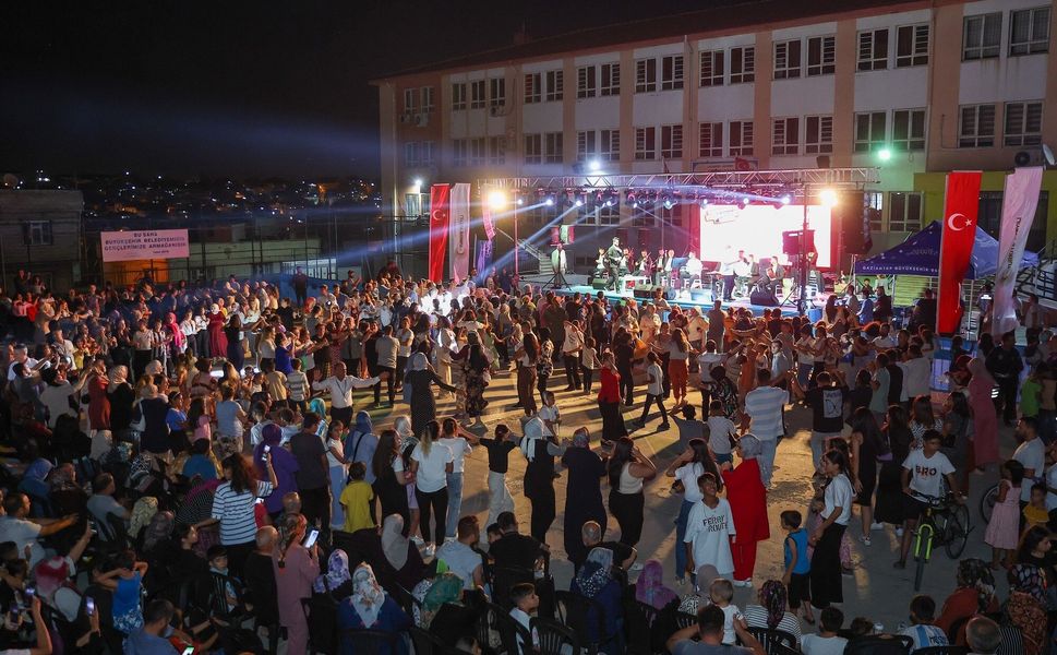 Gaziantep Büyükşehir’in "Mahallemde Konser Var" etkinliği yaz coşkusuyla yeniden başlıyor