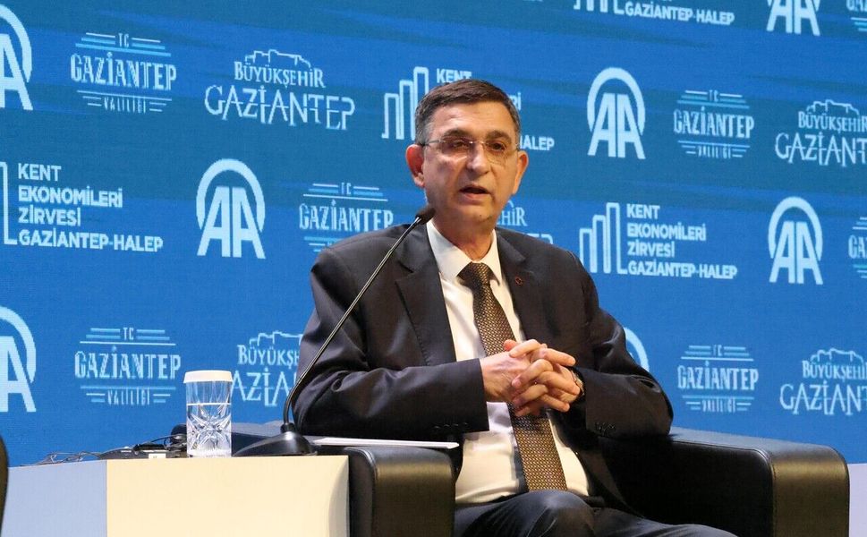 GSO Başkanı Ünverdi, Gaziantep-Halep Kent Ekonomileri Zirvesi'nde konuştu