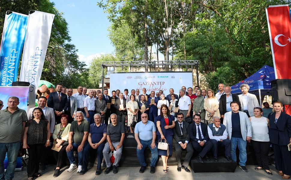 GEÇMİŞİN GELECEĞE EMANETİ: GAZİANTEP ANSİKLOPEDİSİ TANITILDI