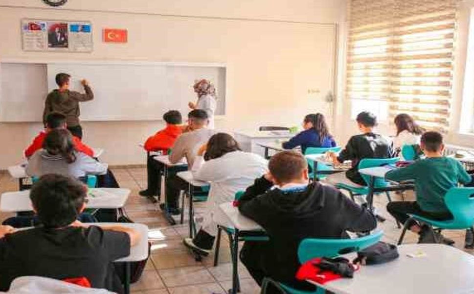 12 Haziran'da Okullar Tatil Mi? MEB'den LGS Öncesi Eğitim Ara Kararı