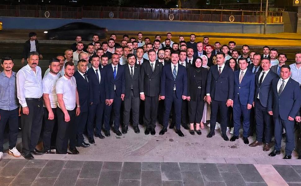 GAZİANTEP ÜLKÜ OCAKLARI'NIN YENİ YÖNETİMİ BELLİ OLDU