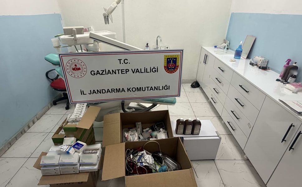 Gaziantep'te ruhsatsız diş kliniğine jandarma operasyonu
