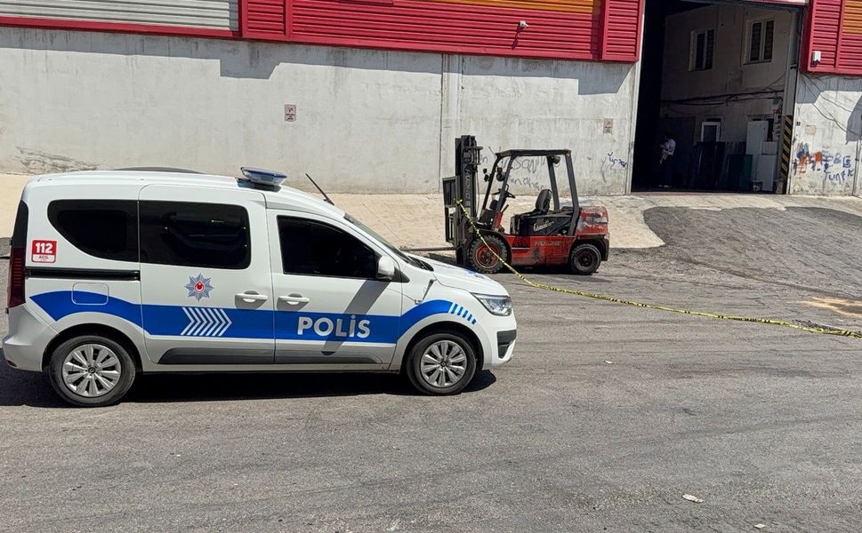 Gaziantep’te üzerine forklift devrilen genç işçi hayatını kaybetti
