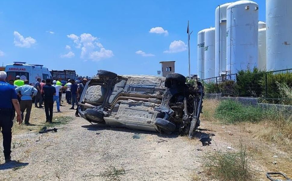 Takla atan otomobildeki 7 yaşındaki çocuk hayatını kaybetti