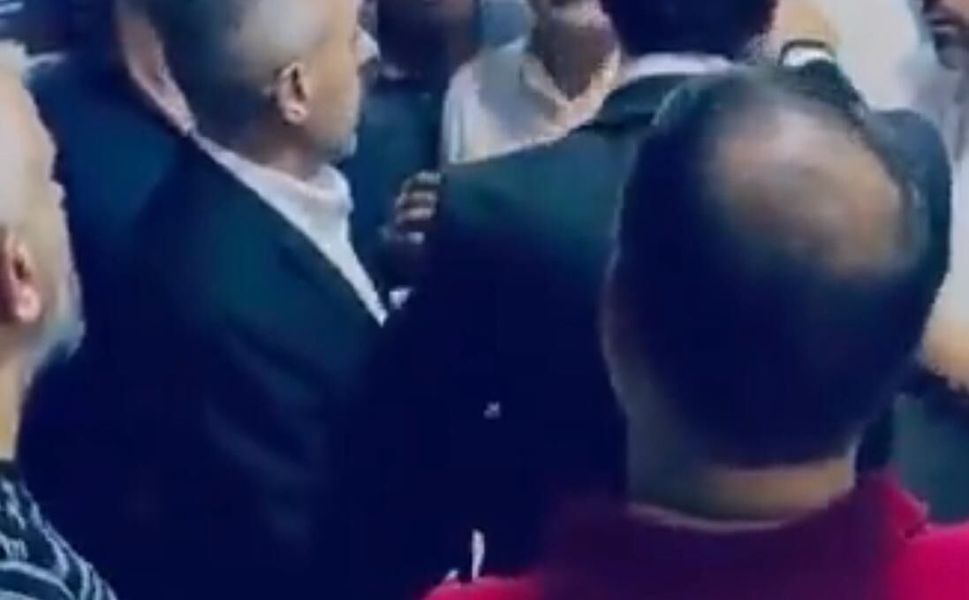 CHP Şahinbey İlçe Binasında Gergin Devir Teslim