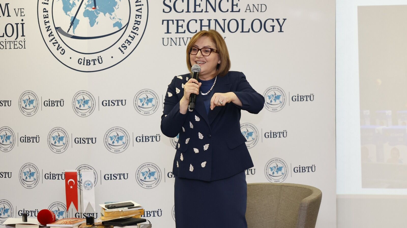 27E85C99 B08B 47E8 B114 5322030F5Efa