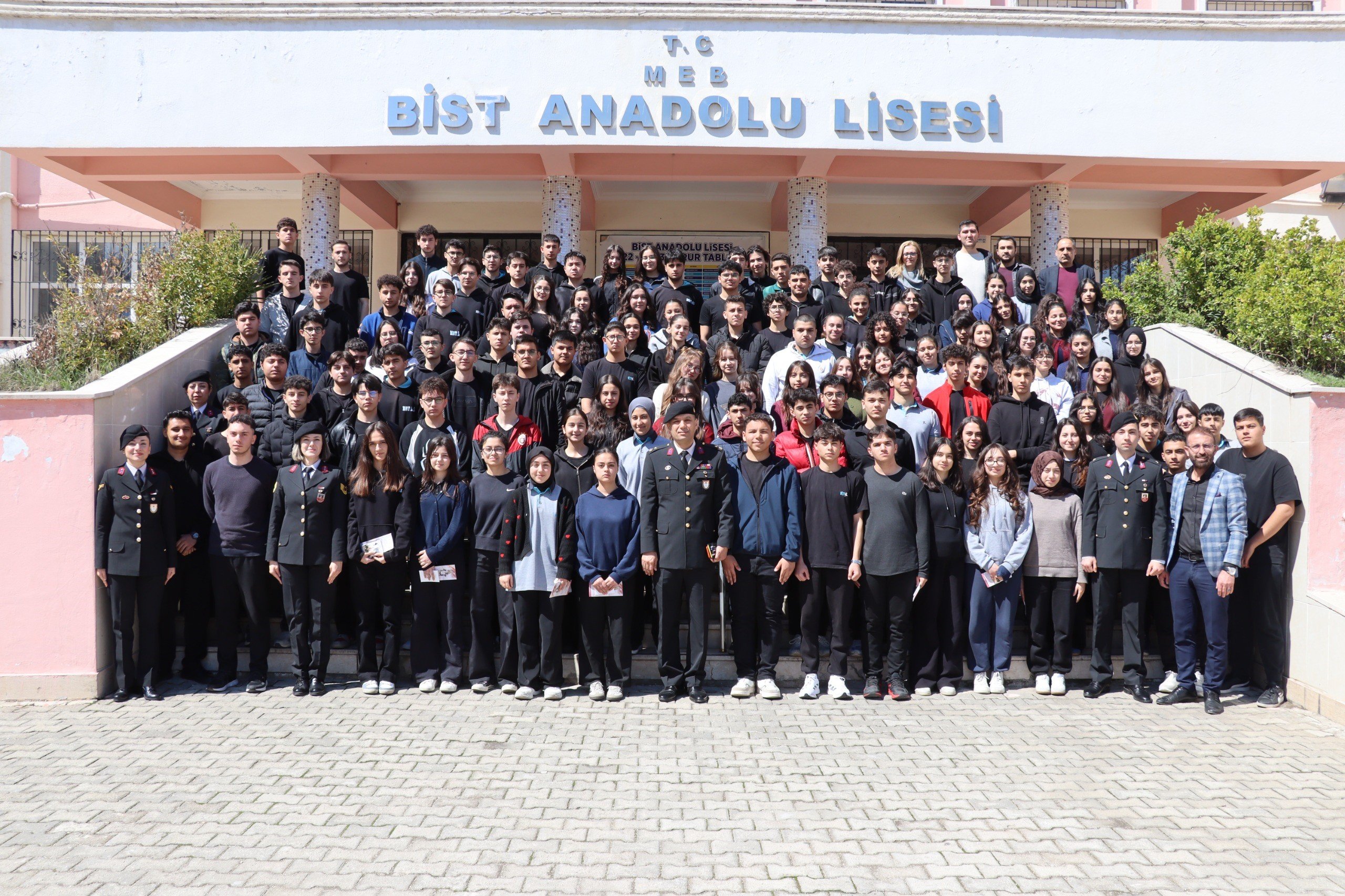 Gaziantep'te öğrencilere jandarma mesleği tanıtıldı