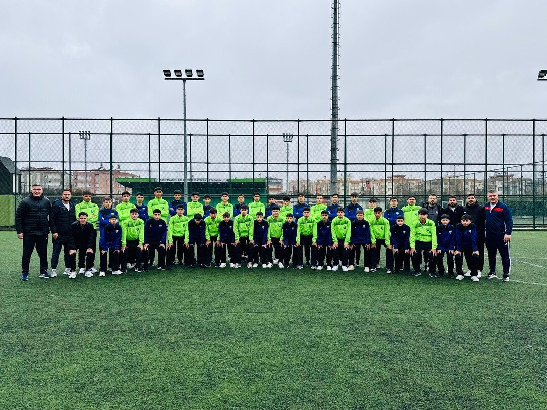 Şehitkamil Belediyespor’un gençleri Türkiye Şampiyonası’nda