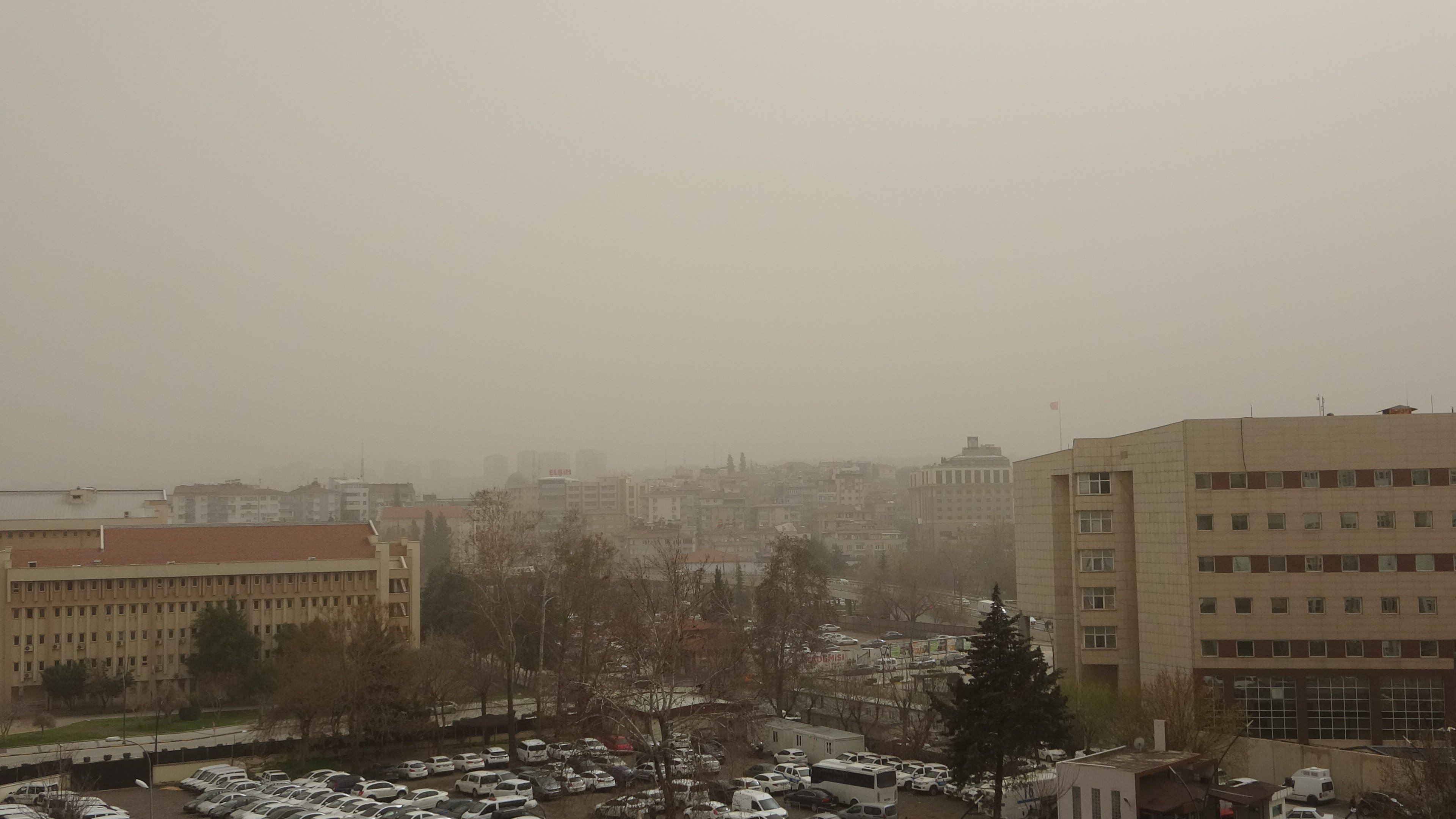 Gaziantep'te toz taşınımı etkili oldu