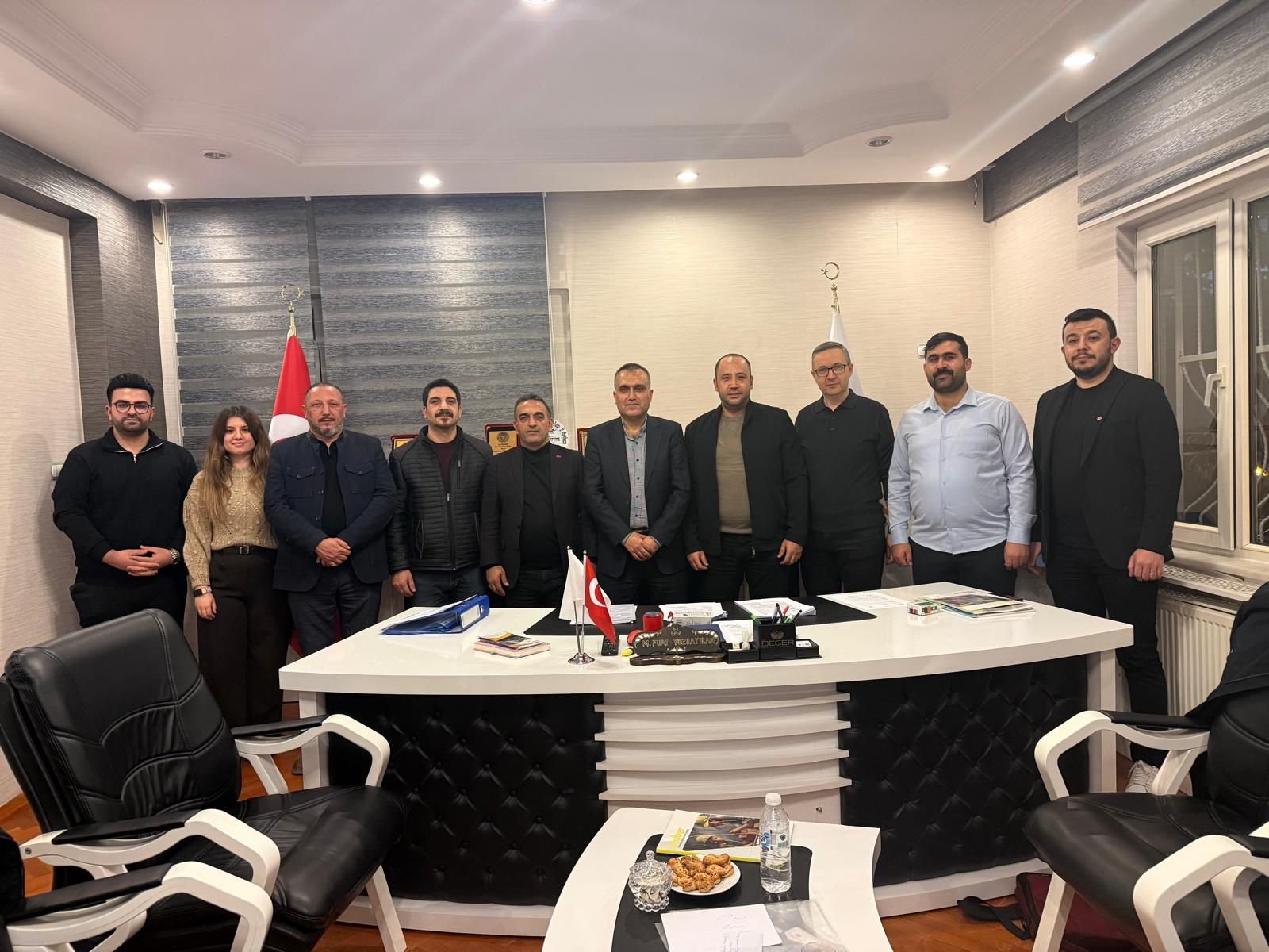 Eğitim camiasına taze güç: Eğitim Neferleri Sendikası