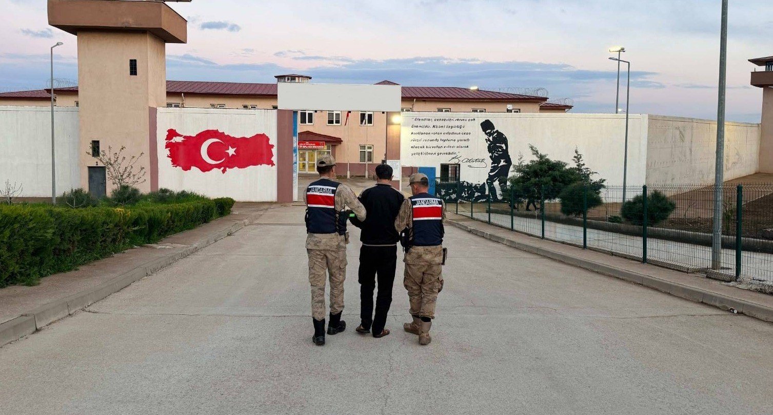 26 yıl kesinleşmiş cezayla aranan şahıs yakalandı