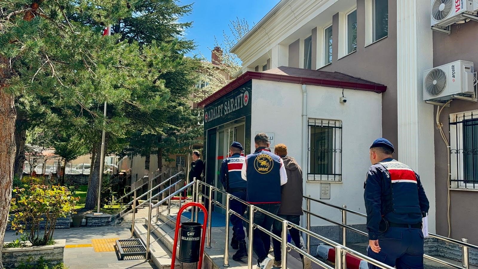 İ*tihar ettiği söylenen genç kadının c*nayete kurban gittiği ortaya çıktı