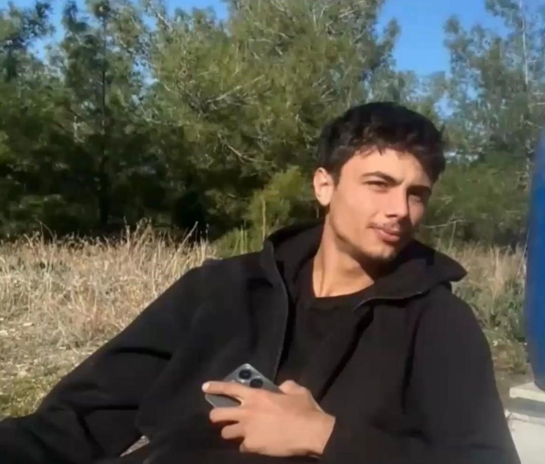 Baraj gölünde boğulma tehlikesi geçiren genç hastanede hayatını kaybetti